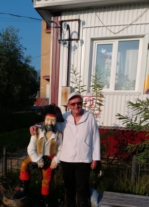 Алексей из Салехарда 49 лет