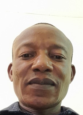 Joseph из Monrovia 43 года