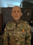 Aleksandr, 18, Bikin