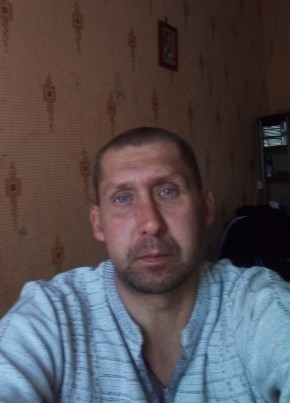 Антон, 41, Россия, Кольчугино