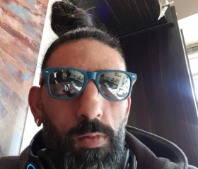 Nazmi, 42, Wuppertal