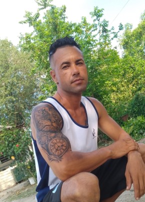 Orlando из Camagüey 33 года