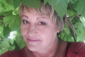 irina, 57 - Just Me