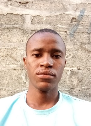 Michael, 22, Tanzania, Dar es Salaam