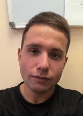 Mikhail из Красноярска 25 лет