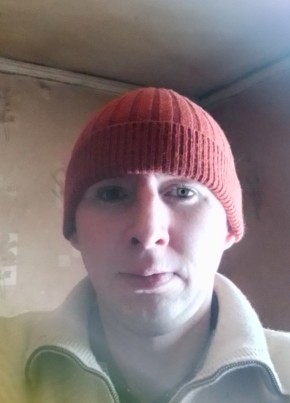 Юрий, 36, Россия, Парфино