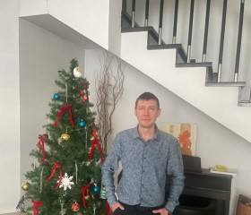 Anton, 44, Krasnoturinsk