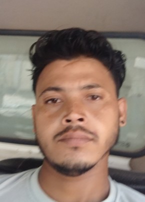 Pramod, 18, India, Delhi