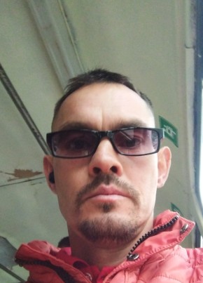 Maksim, 47, Russia, Tolyatti