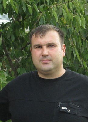 Олег, 46, Україна, Сарата