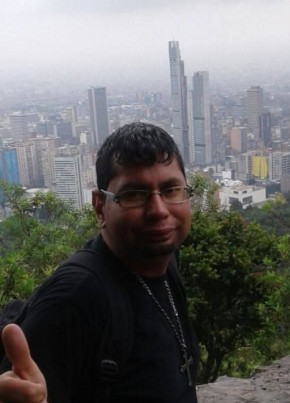Jhon из Santafe de Bogotá 37 лет