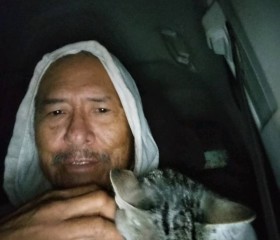 Paco, 30, Phoenix