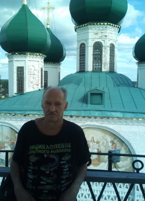 Александр, 61, Россия, Коммунар