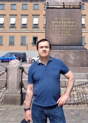 Maksim, 60, Россия, Санкт-Петербург