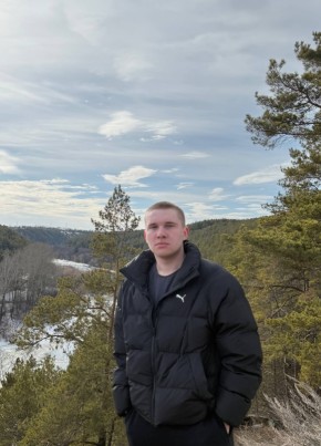 Никита из Новоалтайска 24 года