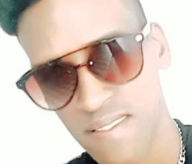 Waza, 28, Port Louis