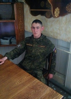 Иван, 30, Россия, Балезино