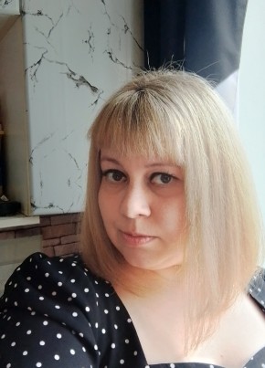 Лина, 31, Россия, Лесосибирск