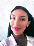 Karina, 37, Berlin