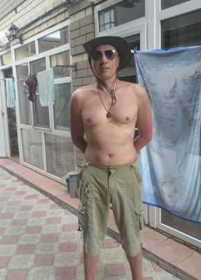 Юрий из Подольска 52 года