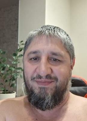 Игорь из Видное 48 лет