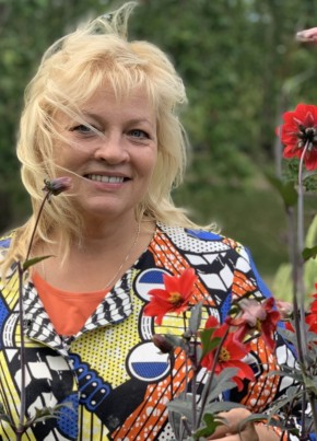 Елена, 61, Россия, Москва