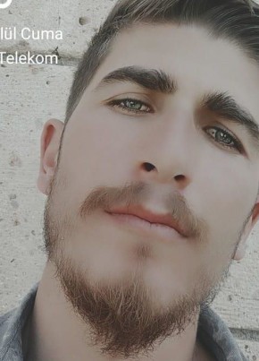 İbrahim, 22, Türkiye Cumhuriyeti, Sivas