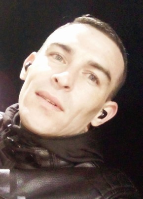 Emiliano, 33, República Argentina, Luján