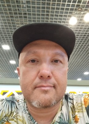 Лео, 38, Россия, Альметьевск
