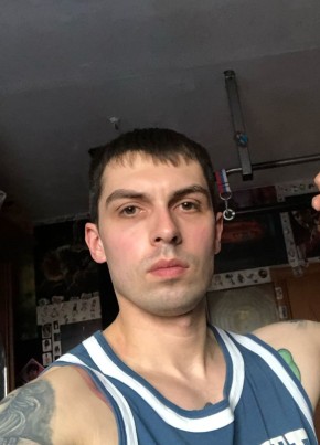 Артур, 33, Россия, Томск