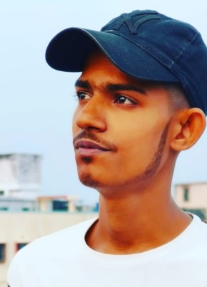 Saifuddin, 18, India, Calcutta