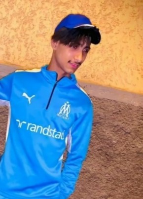 وليد, 18, المغرب, الدار البيضاء
