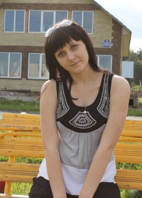 Маришка, 30, Россия, Белоярск