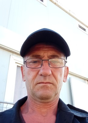Олег, 54, Россия, Каменск-Шахтинский