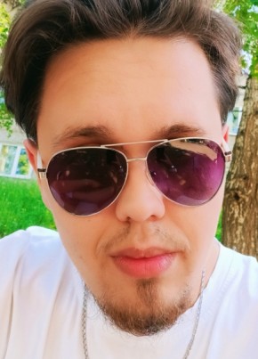 Кирилл из Иркутска 26 лет