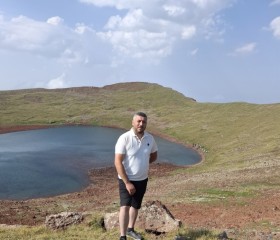 Samvel, 38, Byureghavan