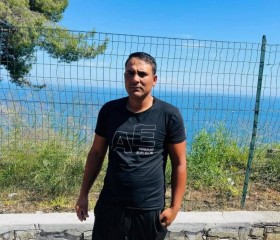 Georgi, 25, Dimitrovgrad