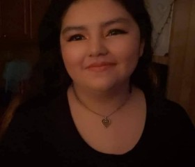 Ava Flores, 18, Bay City (State of Texas)