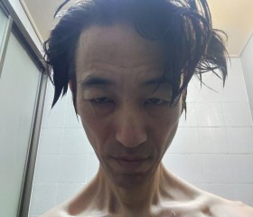 Ikuo, 52, Kobe
