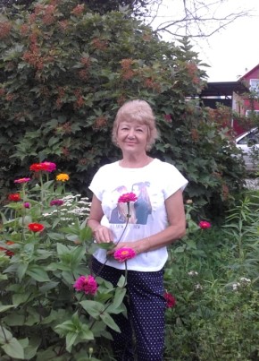 антонина, 65, Россия, Хабаровск