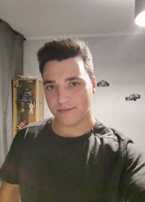 Sébastien, 24, République Française, Annonay