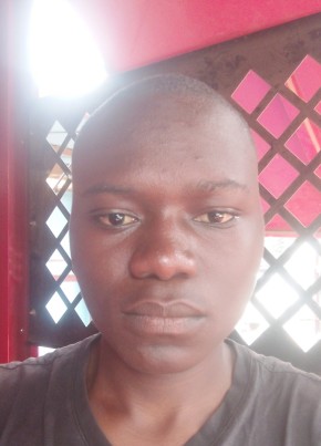 Augustin, 20, République démocratique du Congo, Kolwezi