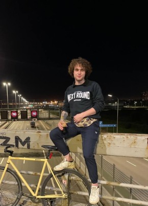 Andrey, 28, Russia, Saint Petersburg