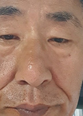 김영천, 57, 대한민국, 춘천시