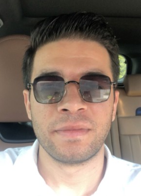Ahmet Haşim из Mersin 30 лет