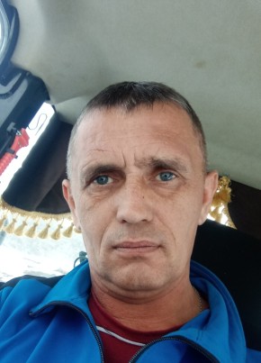Виталий, 42, Россия, Артем