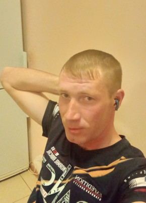 Иван, 33, Россия, Вешенская