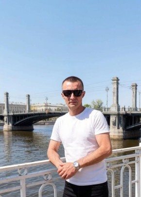 Валентин из Краснодара 45 лет
