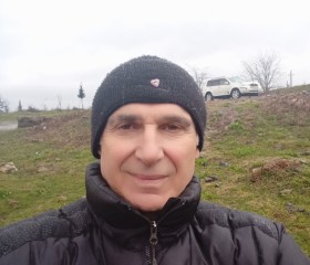 Timur, 66, Zestap oni