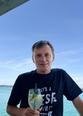 Aleksandr из Schwäbisch Hall 48 лет